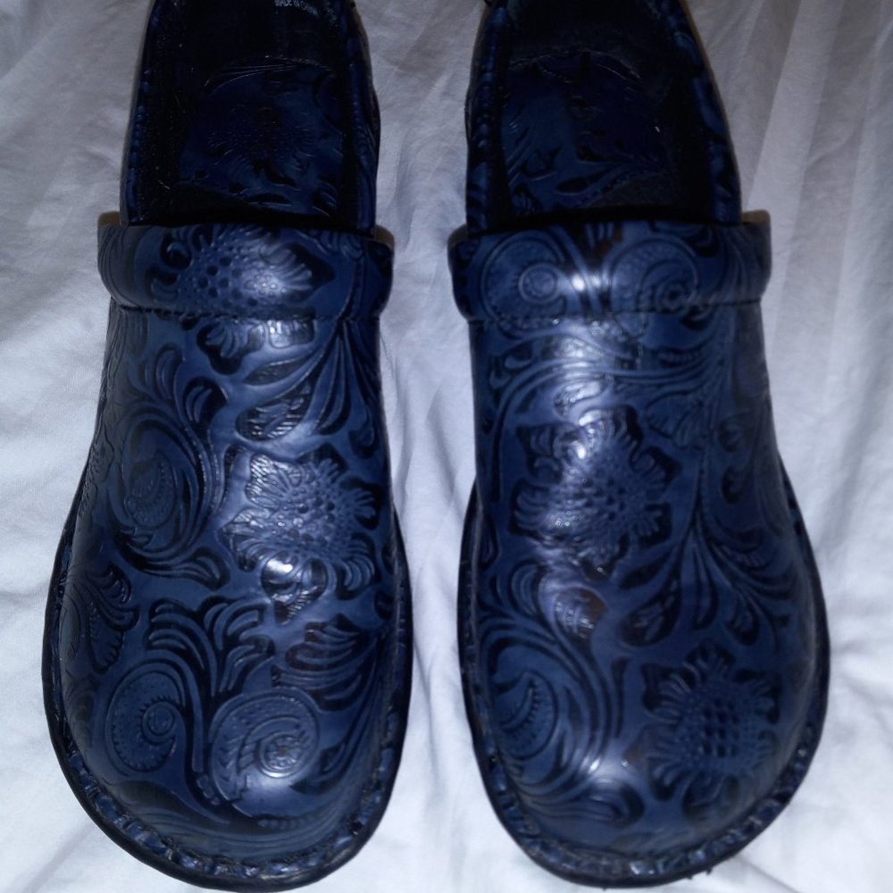 Boc Clogs - image 1